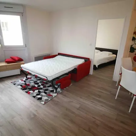 Le Chanzy Apartment